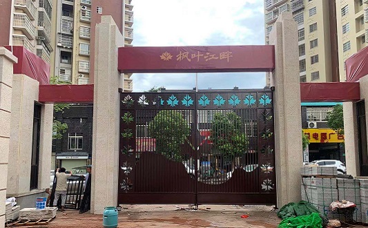 于都楓葉江畔小區樓盤大門